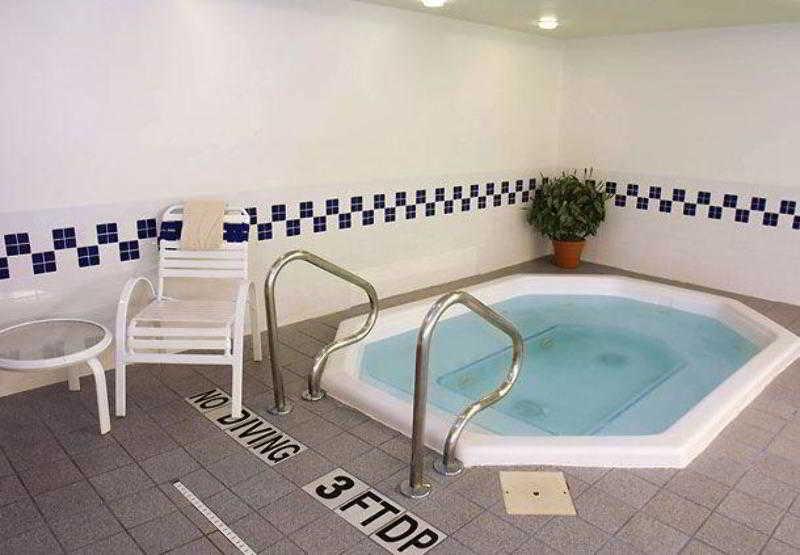 Fairfield Inn & Suites Grand Rapids Bagian luar foto