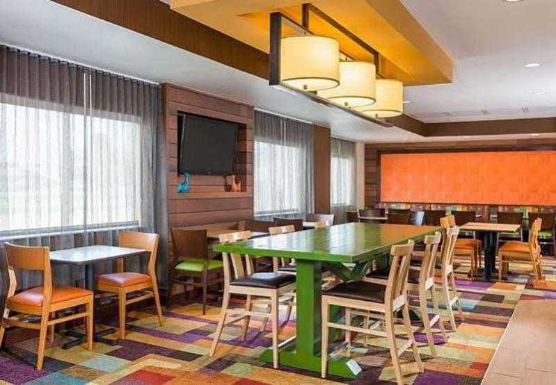 Fairfield Inn & Suites Grand Rapids Bagian luar foto
